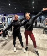 Christa och Camilla vid gymmet Träningsverket på Åland.