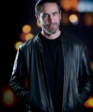 Ola Rapace.
