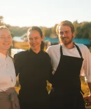Unga kockar som öppnar pop-up-restaurang i skärgården.