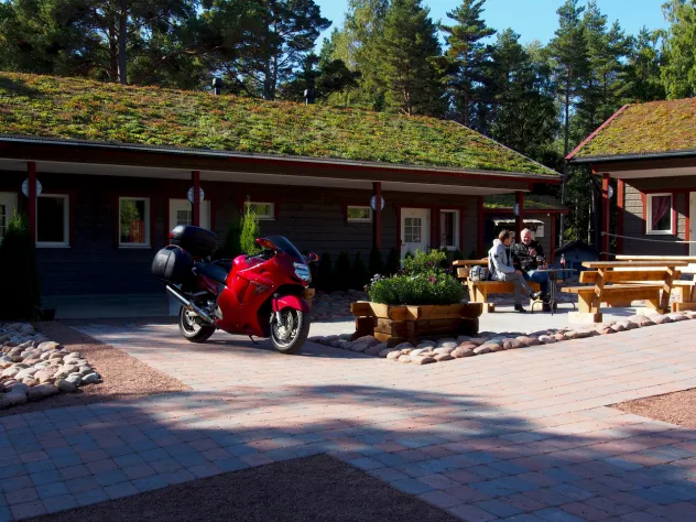 Trivsamt boende vid Sandösunds camping.