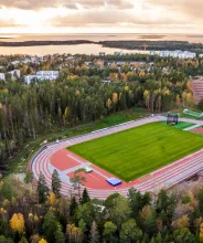 Flygvy över Baltic Arena för friidrott i Mariehamn.