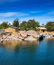 Bastu och Saltarbod på Klobben vid Silverskär Islands på Åland.