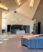 Aulan vid Bomarsunds besökscenter på Åland.