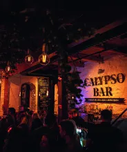The Calypso Bar vid Indigo restaurang & bar i Mariehamn.