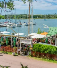 Restaurangen ÅSS Paviljongen i Mariehamns västra hamn.