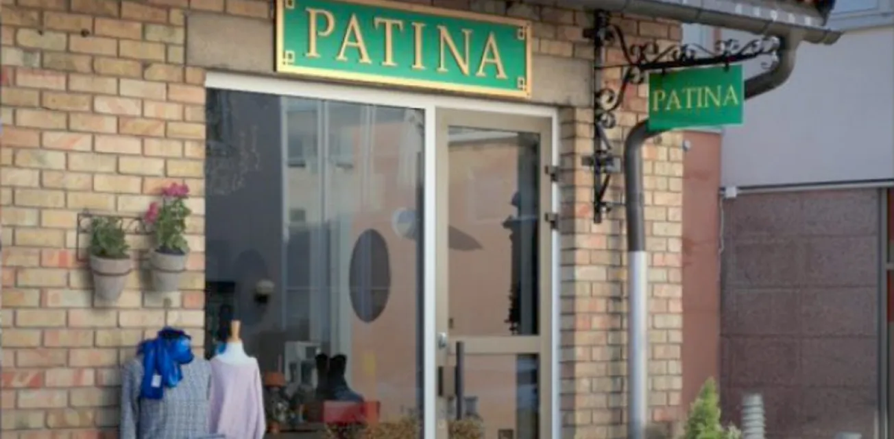 Exteriör från vintagebutiken Patina i Mariehamn.