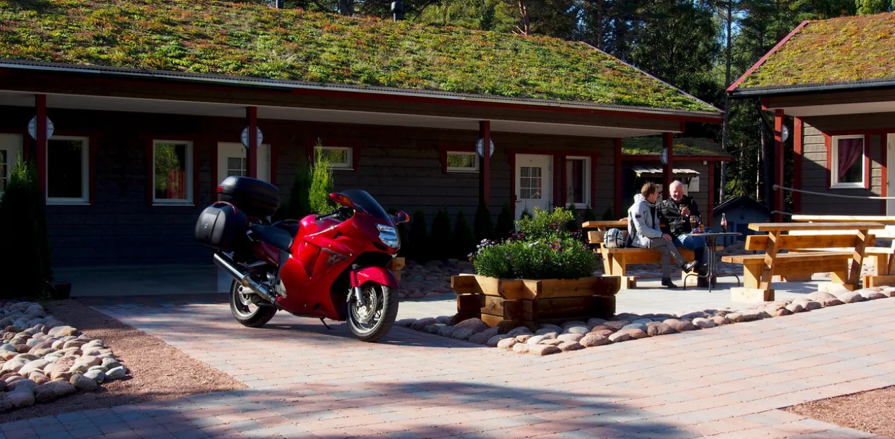 Trivsamt boende vid Sandösunds camping.