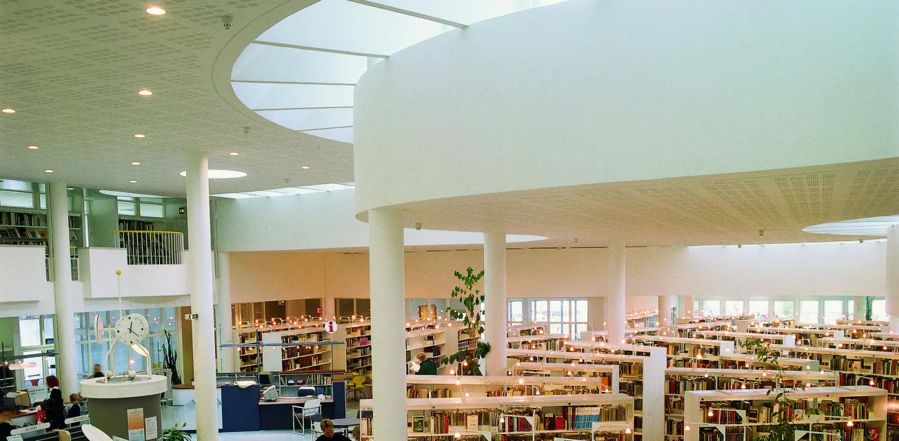 Mariehamns stadsbibliotek, interiör.